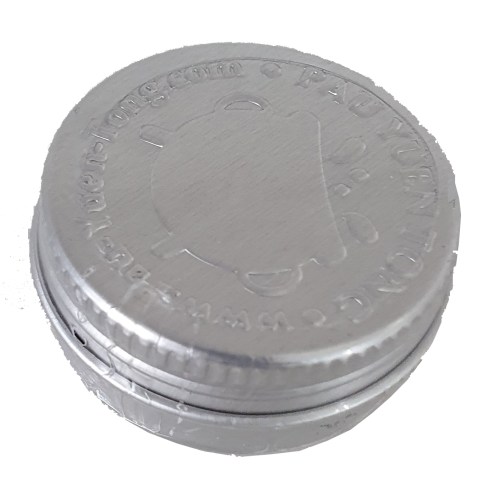 Pau-Yuen-Tong-Balm-trimmed-2