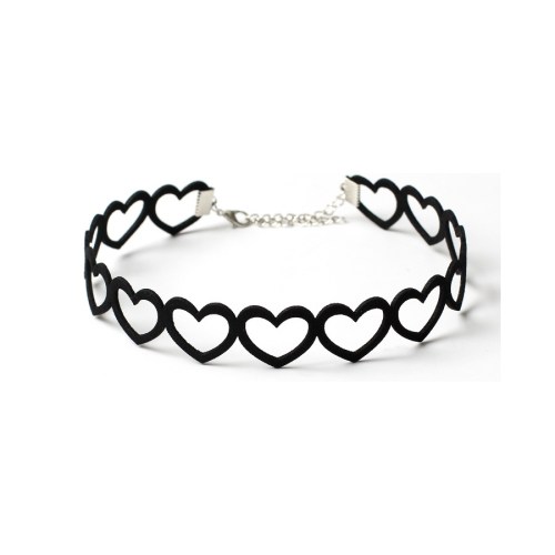 heart-line-necklace-black